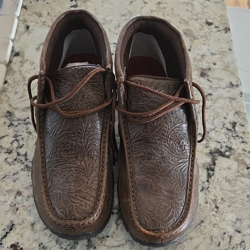 Men's Embossed Leather Boots - Brown